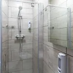 Starbeck Serviced *