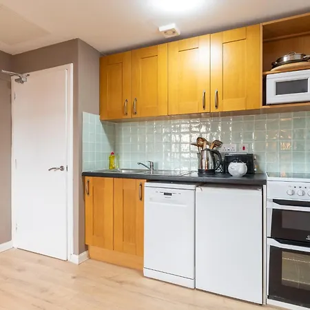 Starbeck Serviced דירה